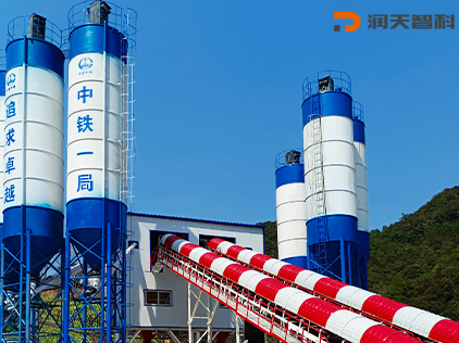 HZS120 Concrete Mixing Station (Gongcheng, Guangxi)