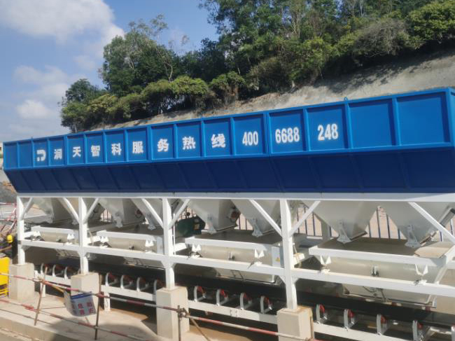HZS120F Concrete Mixing Station(Shenzhen, Guangdong) (4)