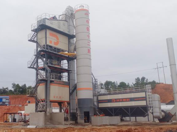 LB3000 Asphalt Mixing Plant（Wuzhou, Guangxi) (1)