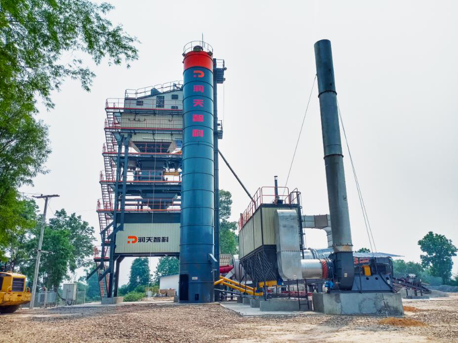 LB3000 Asphalt Mixing Plant (Highway 13 In Southern Laos) (3)